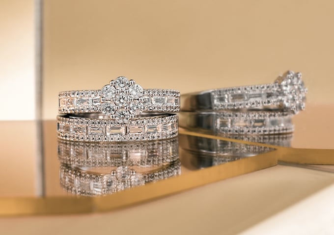 Jeulia スターリングシルバー 3連セットリング - Jeulia Jewelry